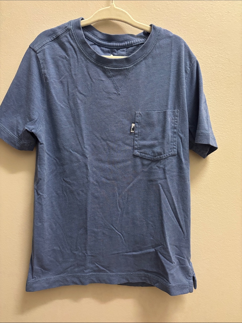 johnnie-O Short Sleeve Pocket Tee in Dusty Blue boys size 6